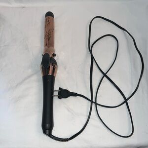 1” barrel curling iron